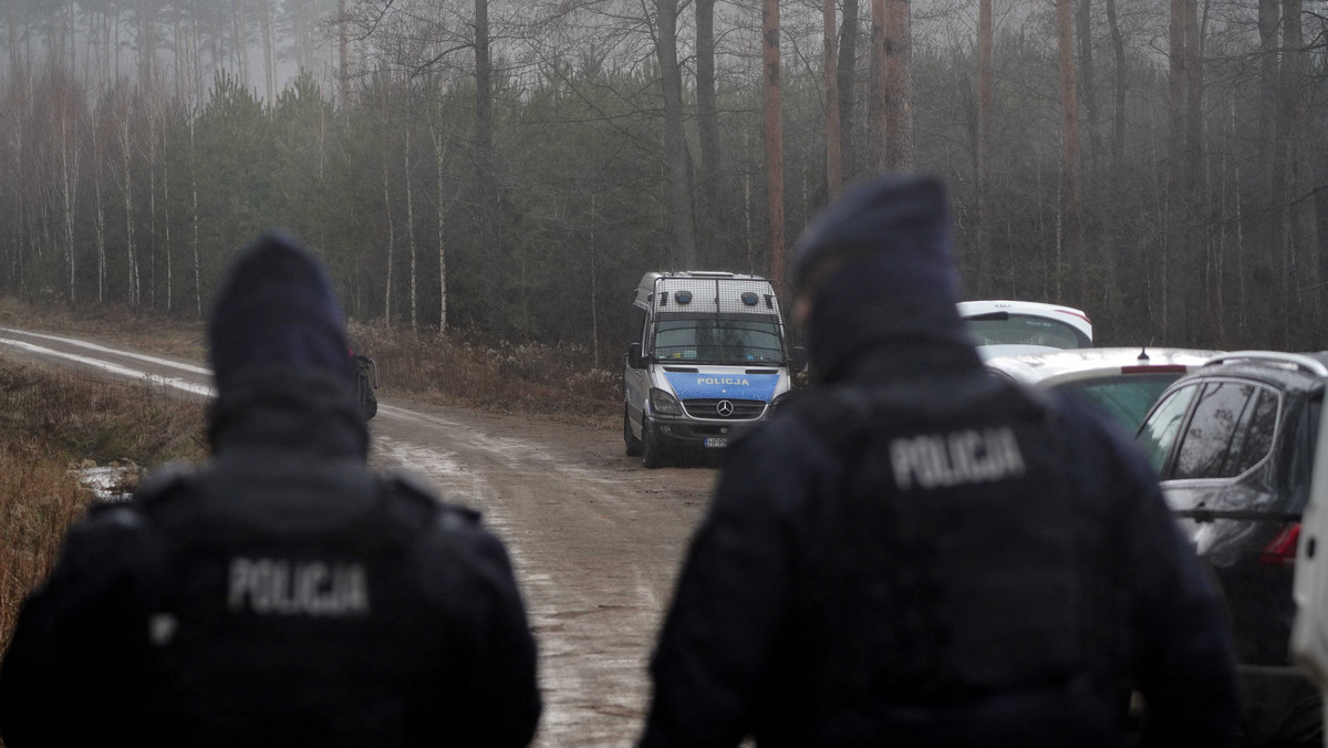 Tuchola: trwają poszukiwania mordercy. Mógł zabić żonę na oczach syna