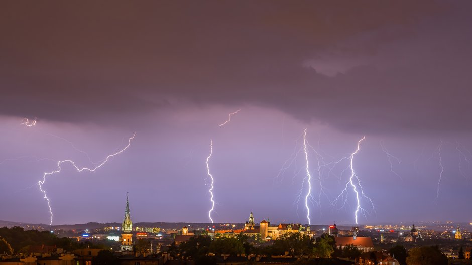 Cyklon Peggy nadciąga nad Polskę. Przyniesie duże zmiany w pogodzie 