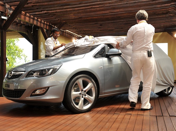 Sprzedaż auta nad Wisłą ruszy na początku 2010 roku