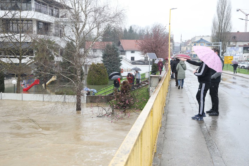 priejdor, poplave, rs