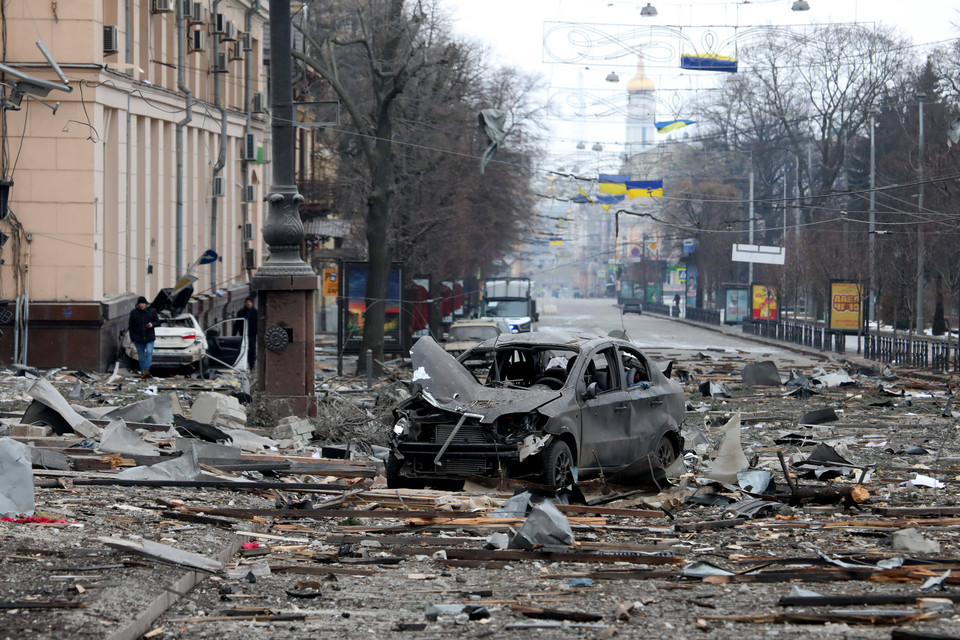 Poważnie zniszczone centrum Charkowa
