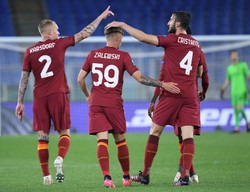 Gol 19-letniego Polaka w debiucie. Man Utd i Villarreal zagrają w finale w Gdańsku