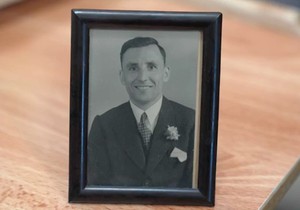 Porodica Le Breton čuvala je ovu sliku sovjetskog ratnog zarobljenika „Toma“ u nadi da će saznati šta se desilo sa njim | Foto: BBC