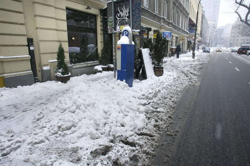 Stołeczni radni oszukali warszawiaków