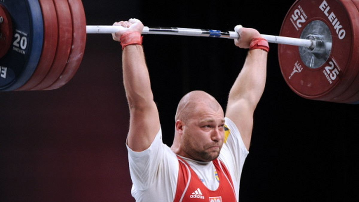 Bartłomiej Bonk (Budowlani Opole) został mistrzem Polski w podnoszeniu ciężarów w kategorii do 105 kilogramów. Impreza odbywa się w Zakliczynie.