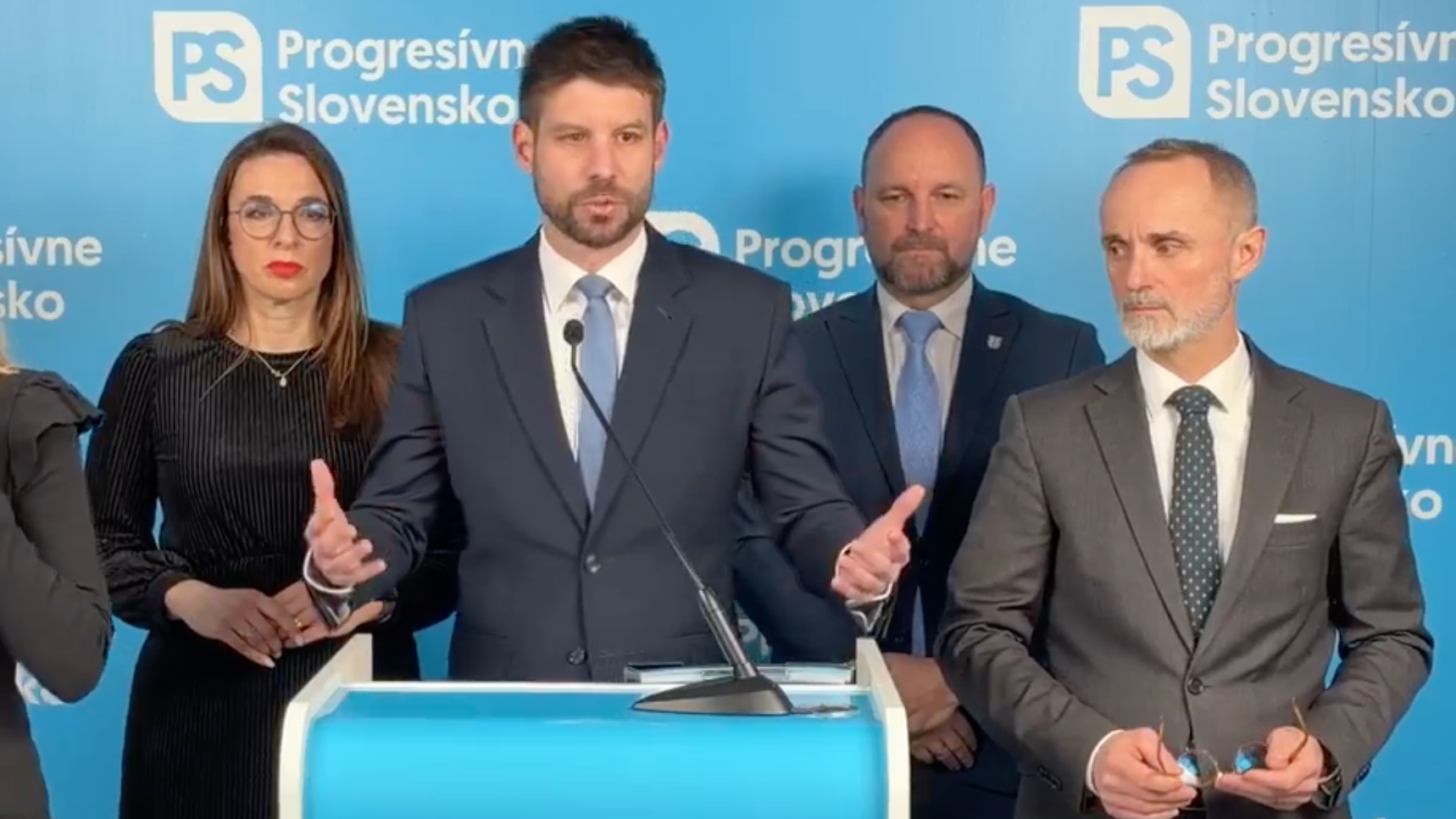 Poslanci Proresívneho Slovenska. 