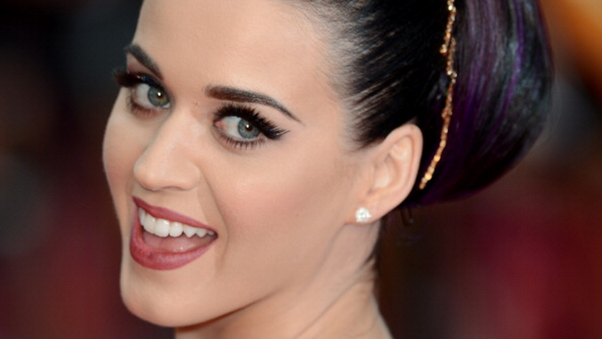 Katy Perry chce na nowej płycie opowiedzieć o trudnych przeżyciach, które były związane z rozwodem z Russellem Brandem. Para rozstała się po 14 miesiącach.