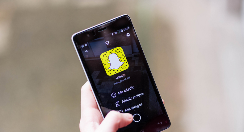 Snapchat app social media language change