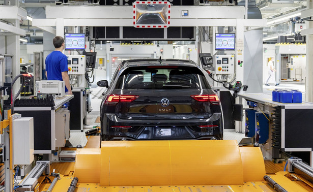 Volkswagen Golf będzie produkowany w Poznaniu. Do Polski trafi też produkcja nowej rodziny samochodów Space