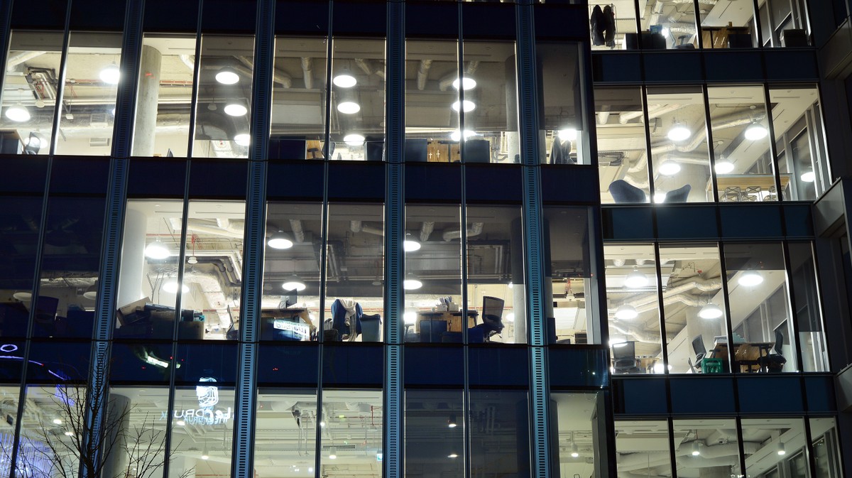 Krótszy czas pracy? Oto co myślą o nim Polacy [SONDAŻ]