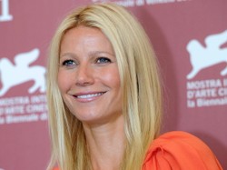 Gwyneth Paltrow i Maya Rudolph u twórcy "Glee"