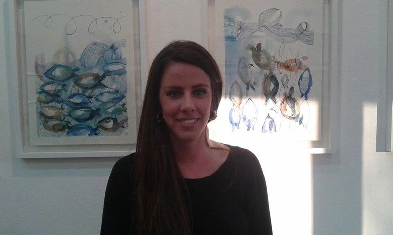 Umetnica Miona Stefanović pored svojih radova