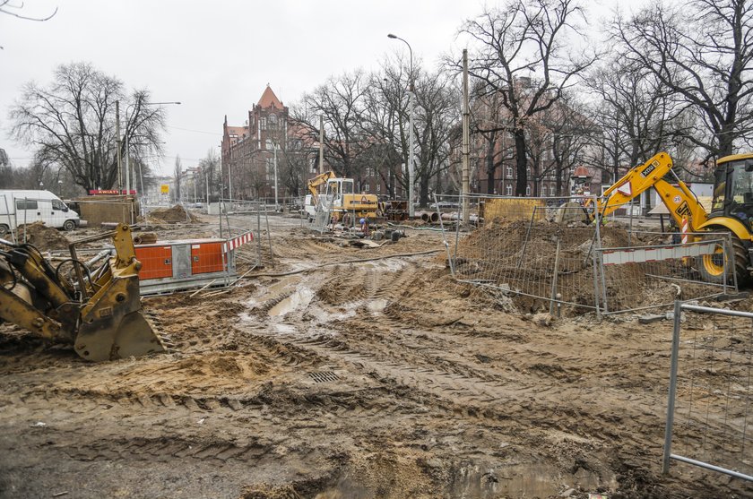 Przebudowa Nowowiejskiej (od Wyszyńskiego do Piastowskiej) we Wrocławiu