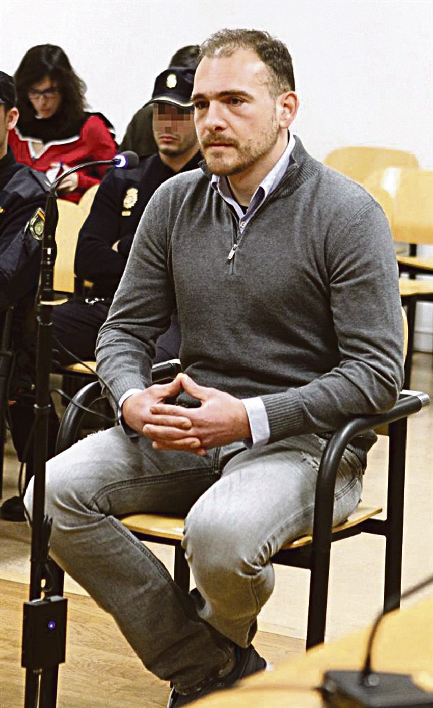 Luka Bojović sa Jovanom Vukotićem sklopio poslove oko trgovine narkoticima