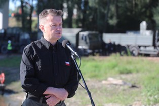 Szef MON Mariusz Błaszczak zakażony koronawirusem