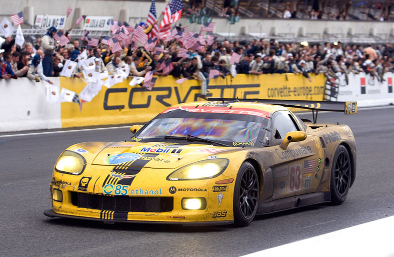 24 godziny Le Mans 2008: niespodziewana porażka Peugeota (fotogaleria)