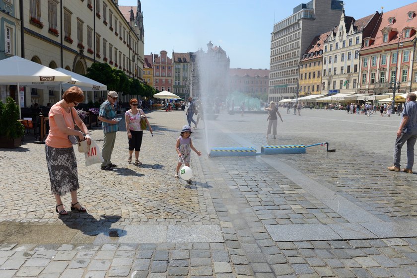 Kurtyna wodna we Wrocławiu