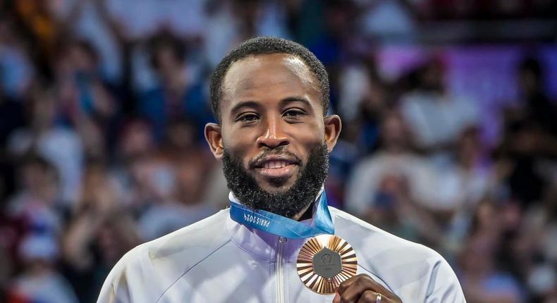 Cheick Cissé remportant la médaille de bronze Taekwondo aux Jeux Olympiques de Paris 2024