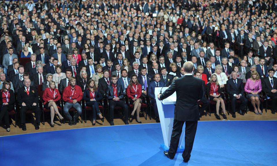 Zaskakująca decyzja Miedwiediewa i Putina