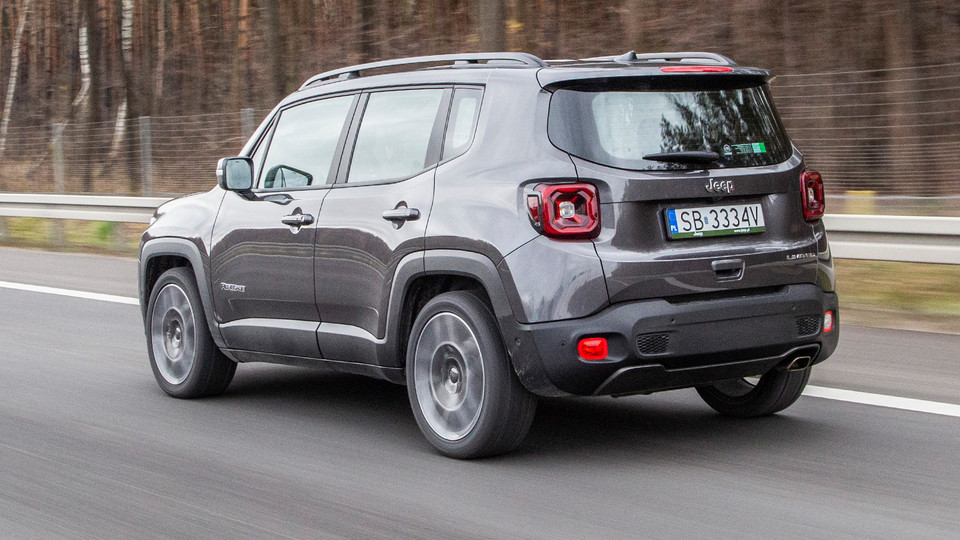 Jeep Renegade 1.3 GSE T4 Turbo Limited Jeep, ale „ośka