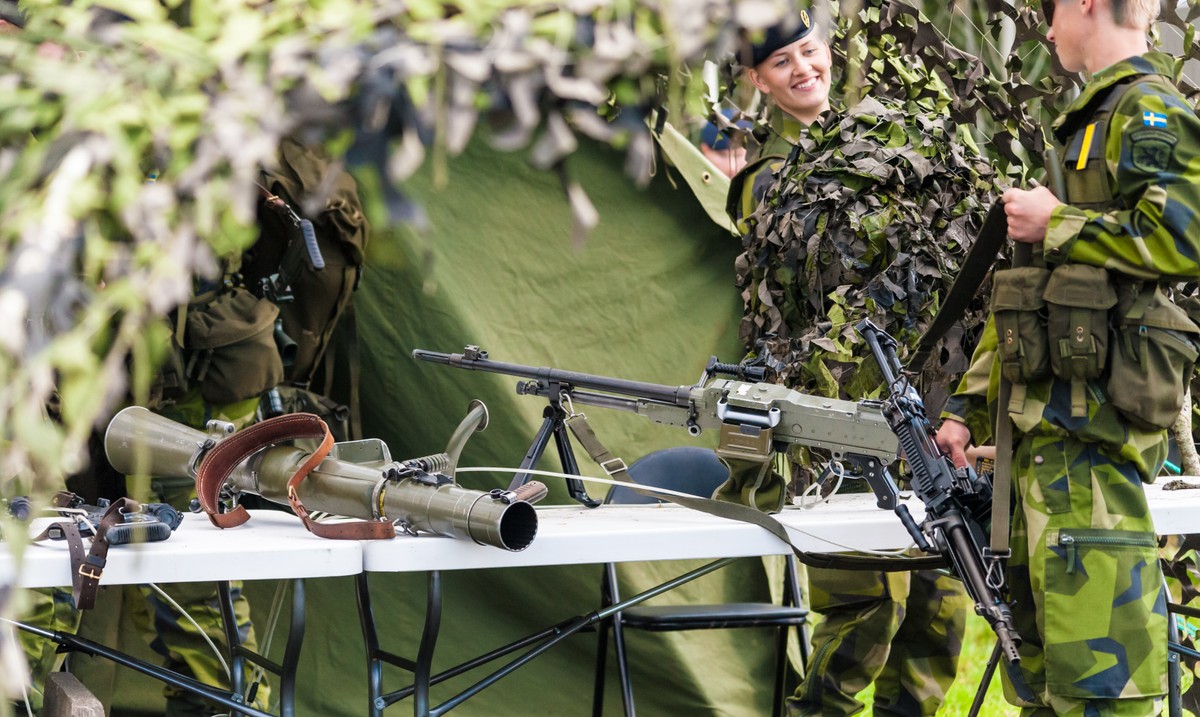 Szwecja zwiększa wydatki na wojsko i deklaruje wsparcie dla Polski