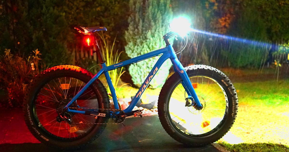 Hell, günstig, sicher: Das beste Fahrradlicht mit Akku oder Batterie ab 10  Euro | TechStage