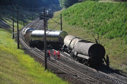 Wykolejone cysterny zablokowały trasę Szczecin - Świnoujście. ZDJĘCIA