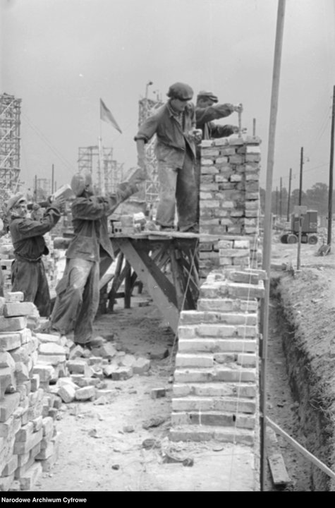 Budowa zakładów przemysłowych i osiedla mieszkaniowego Nowa Huta  - rok 1950