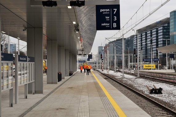 Tak zmienia się Dworzec kolejowy Warszawa Zachodnia. Wieści z budowy