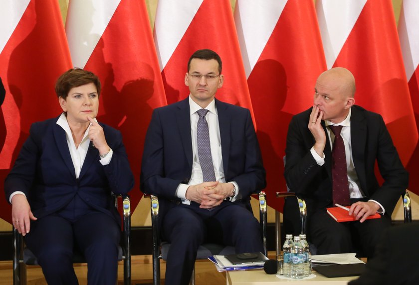 Premier Beata Szydło, Mateusz Morawiecki i Paweł Szałamacha