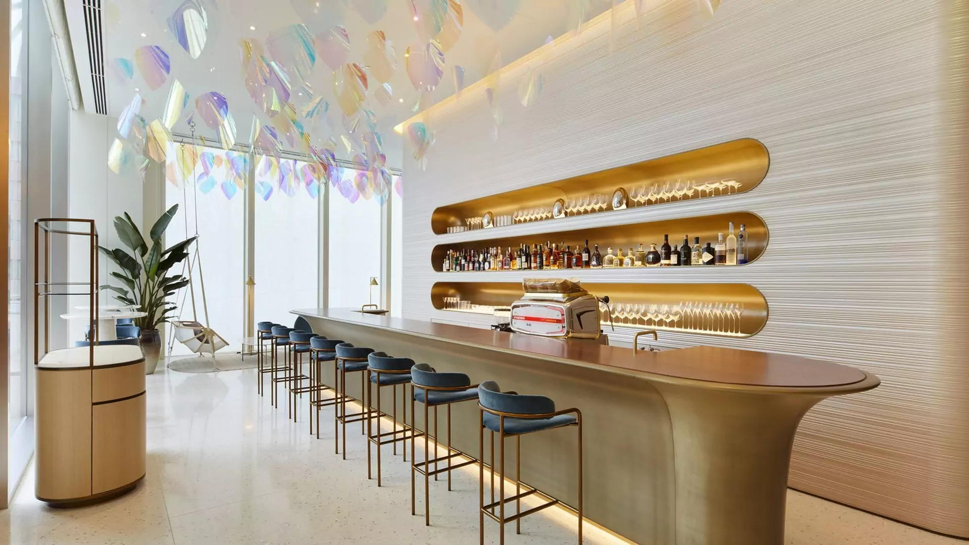 Louis Vuitton otwiera pierwszą restaurację. To będzie instagramowe wnętrze roku