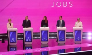 Debata przedwyborcza na szefa Komisji Europejskiej. Prawica chłopcem do bicia i kurs na obronność