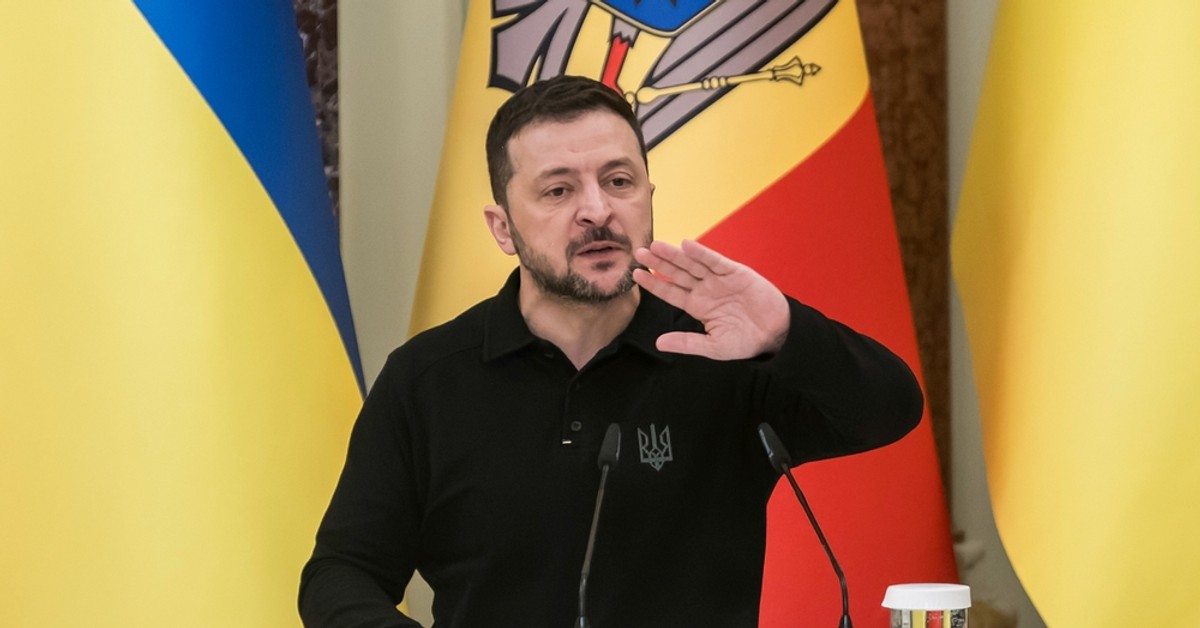 Zełenski ostrzega: Rosja szykuje nową ofensywę