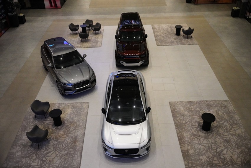 Najluksuzniji autombili sinoć su "uparkirani" u SV Galeriju