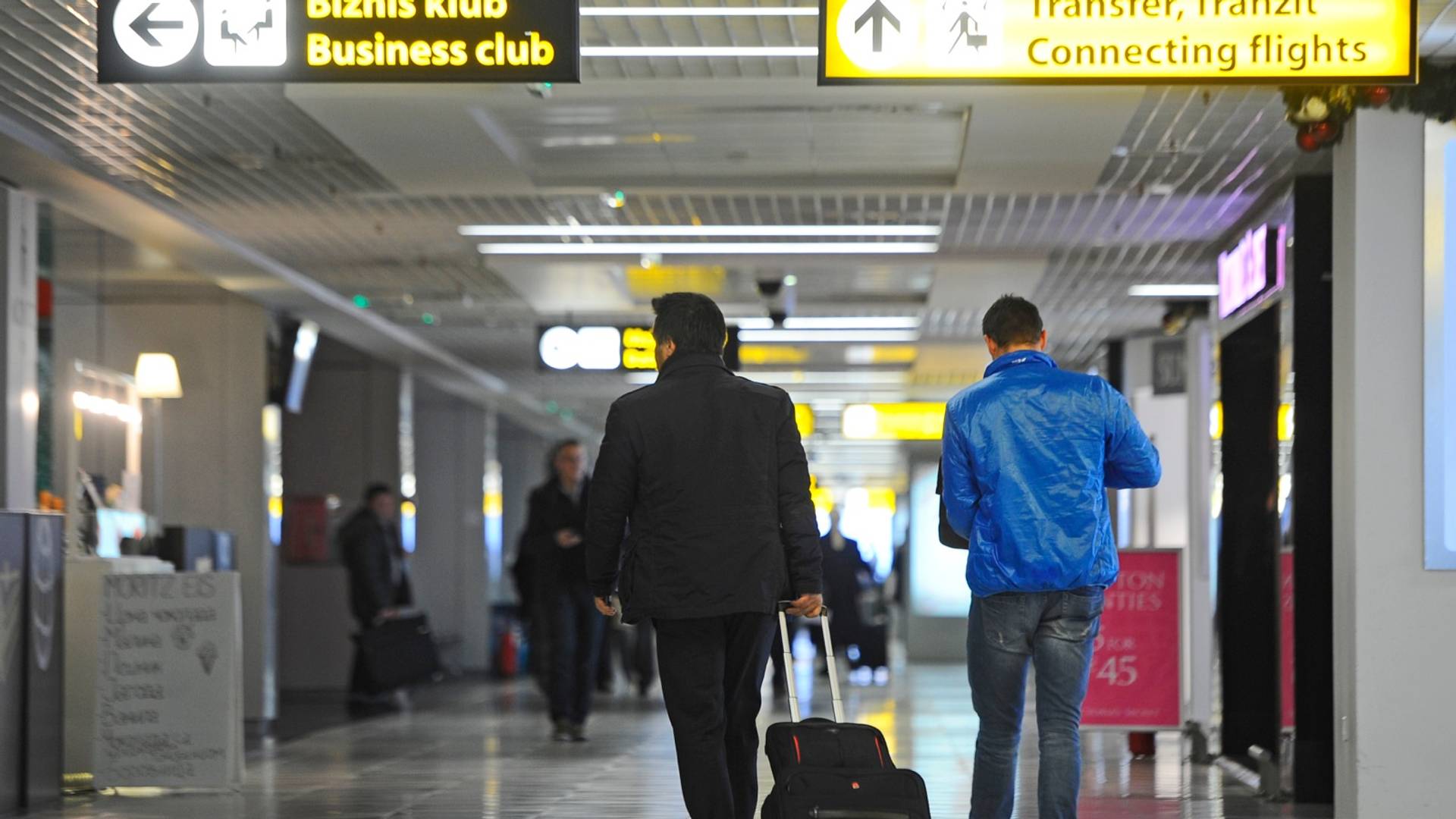 Iz straha od korone, lik je 3 meseca živeo na aerodromu