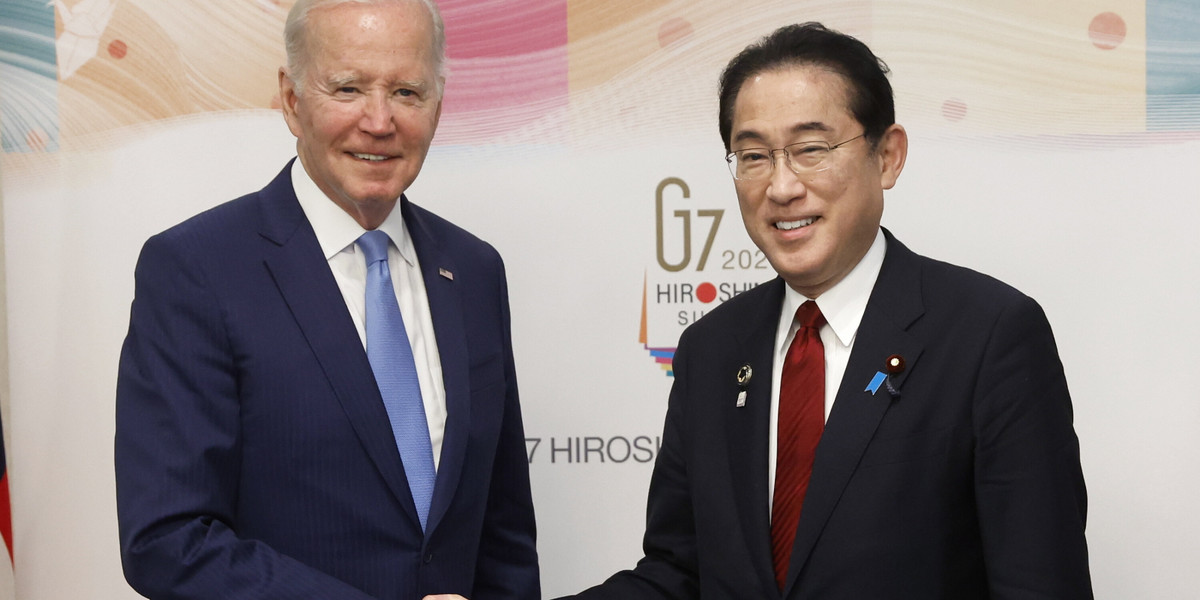 Prezydent USA Joe Biden i premier Japonii Fumio Kishida.