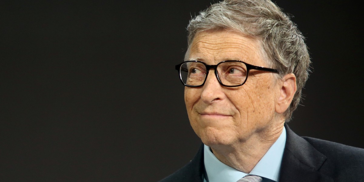 Bill Gates przyznaje, że gdyby mógł cofnąć czas, załatwiłby tę sprawę jednym przyciskiem w miejsce niesławnego skrótu klawiaturowego