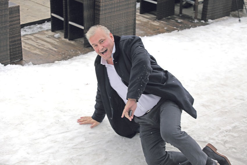 Brejkdens na snegu: Biznismen Branislav Grujić u akciji