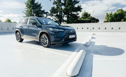 silnik 1.8 hitem, sprzedają 460 aut dziennie. toyota zdeklasowała rywali