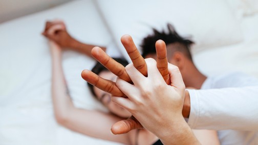 Háromból egy nőt érint az orgazmus hiánya, a merevedési zavar ötből egy férfit: de mi számít tabunak egy terápián?