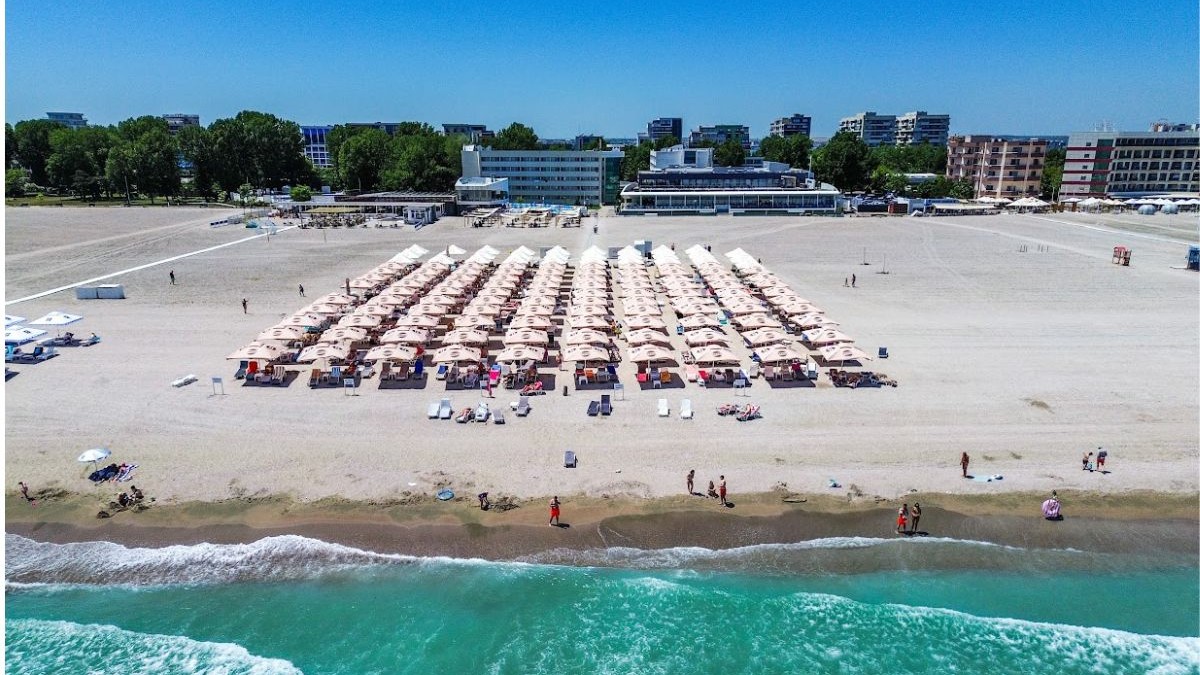 Românii cu vârste cuprinse între 40 și 59 de ani țin în spate litoralul românesc. Peste jumătate dintre vacanțe sunt plătite de ei, arată o nouă analiză