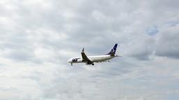 szósty boeing 737 max 8 dla lot-u wystartował z usa. kiedy poleci z pasażerami?