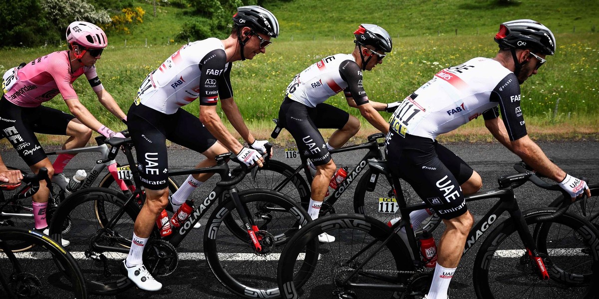 Rafal Majka (UAE Team Emirates) podczas Critérium du Dauphiné 2023. 