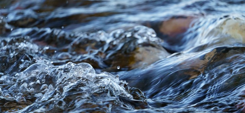 IMGW ostrzega: Krzna przekroczyła stan alarmowy