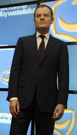 Tusk proponuje pakiet dla Białorusi: Pomoc finansowa za wolne wybory i wolną opozycję. Łukaszenko zostaje