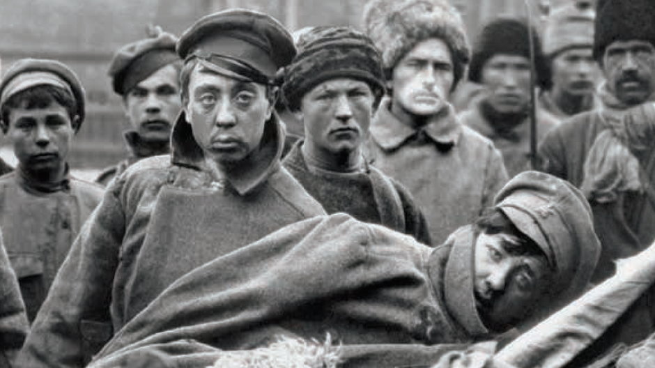Bolszewiccy żołnierze podczas wojny 1920. Fot: PRAK w Sankt Petersburgu, za pośrednictwem ośrodka Karta