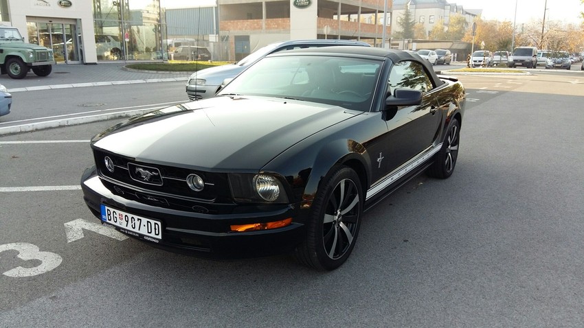 1-Ford-Mustang