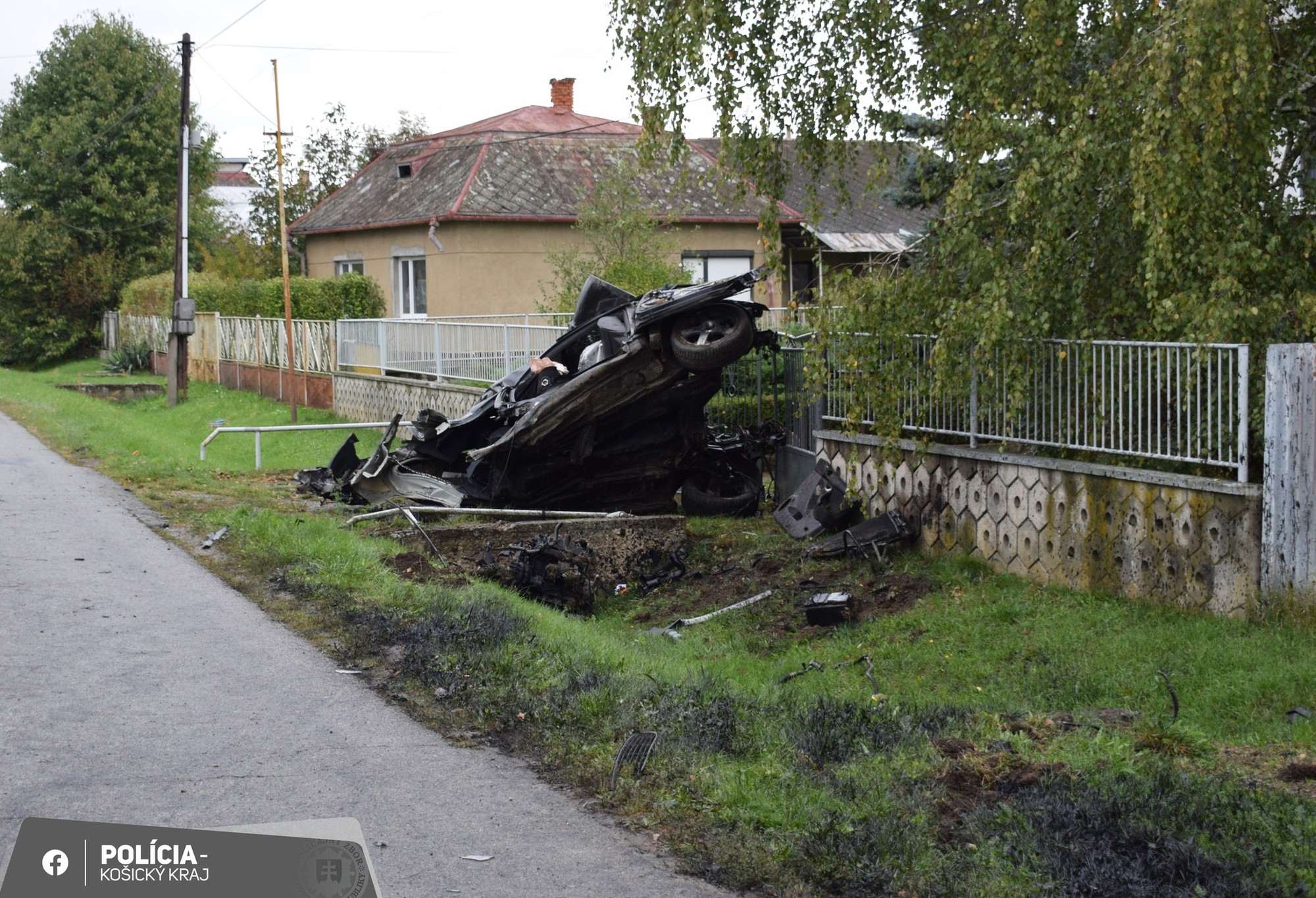 V obci Slavkovce (okres Michalovce) došlo k hrozivo vyzerajúcej dopravnej nehode.