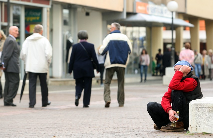 Sve više siromašnih u BiH