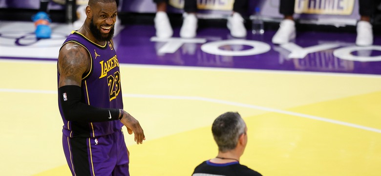 LeBron James zawiesił konta w mediach społecznościowych. Podał powód